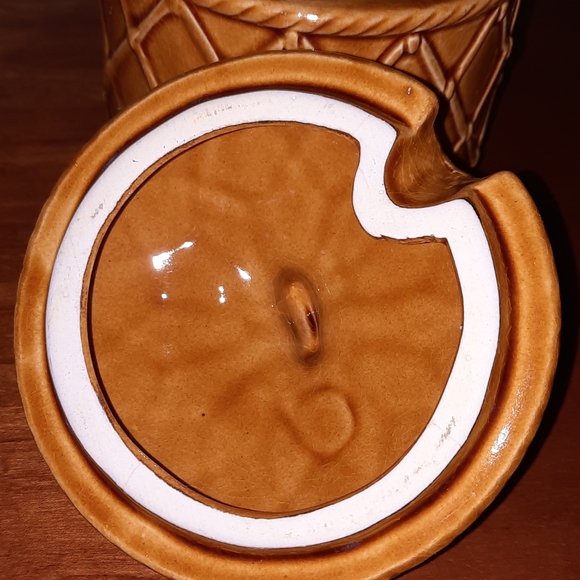 Ceramic Japanese made honeycomb honey pot - Picture 4 of 7